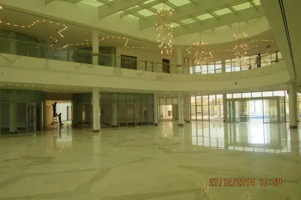 Abu Dhabi Ladies Club, UAE — structural engineering by ESG — Full-height glazed atrium